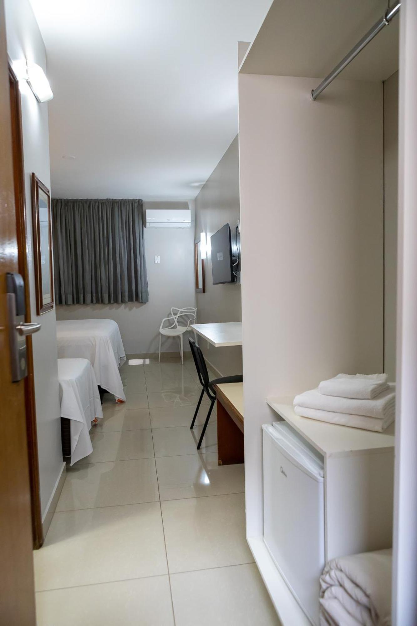 Allegro Hotel Goiania Bagian luar foto