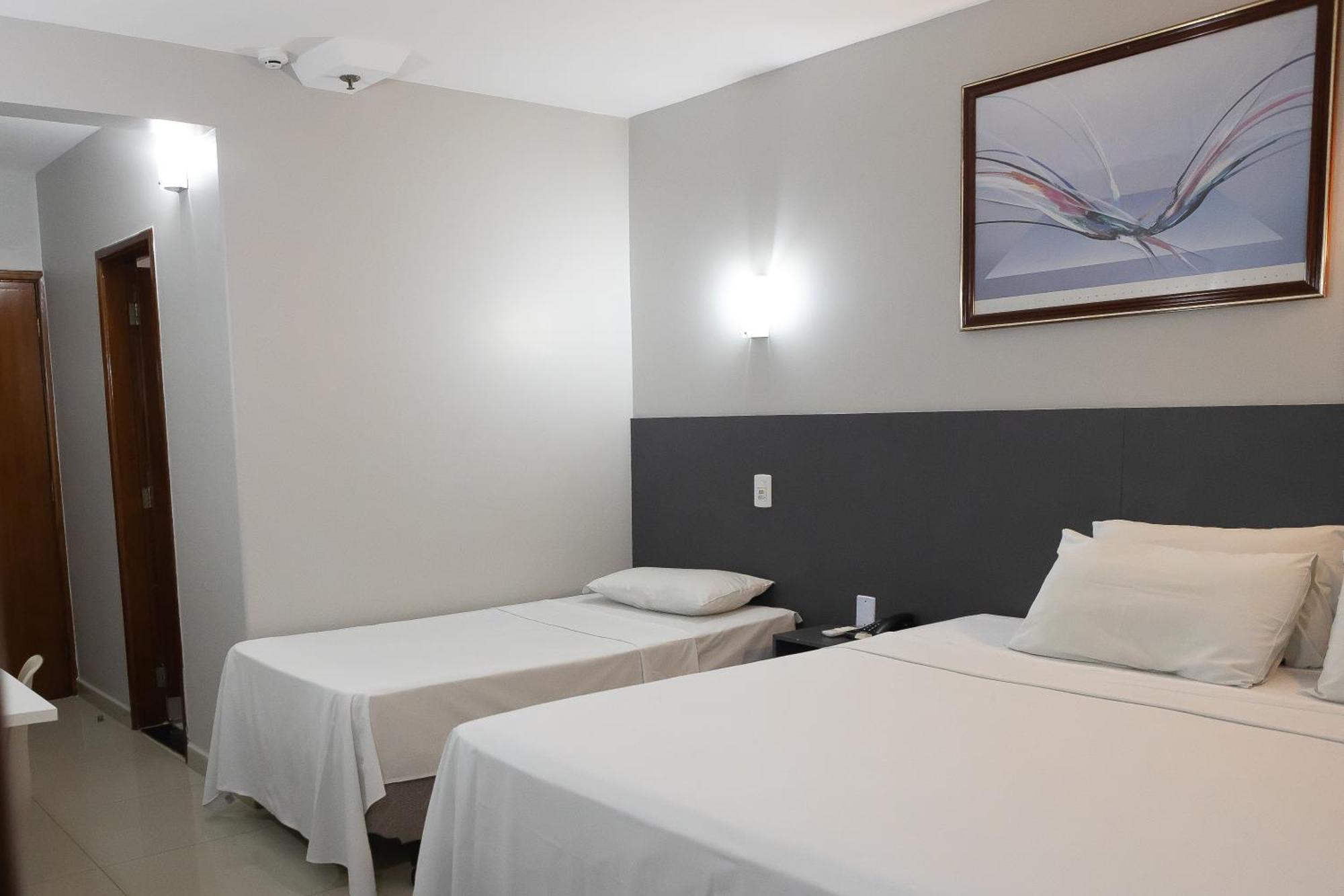 Allegro Hotel Goiania Bagian luar foto
