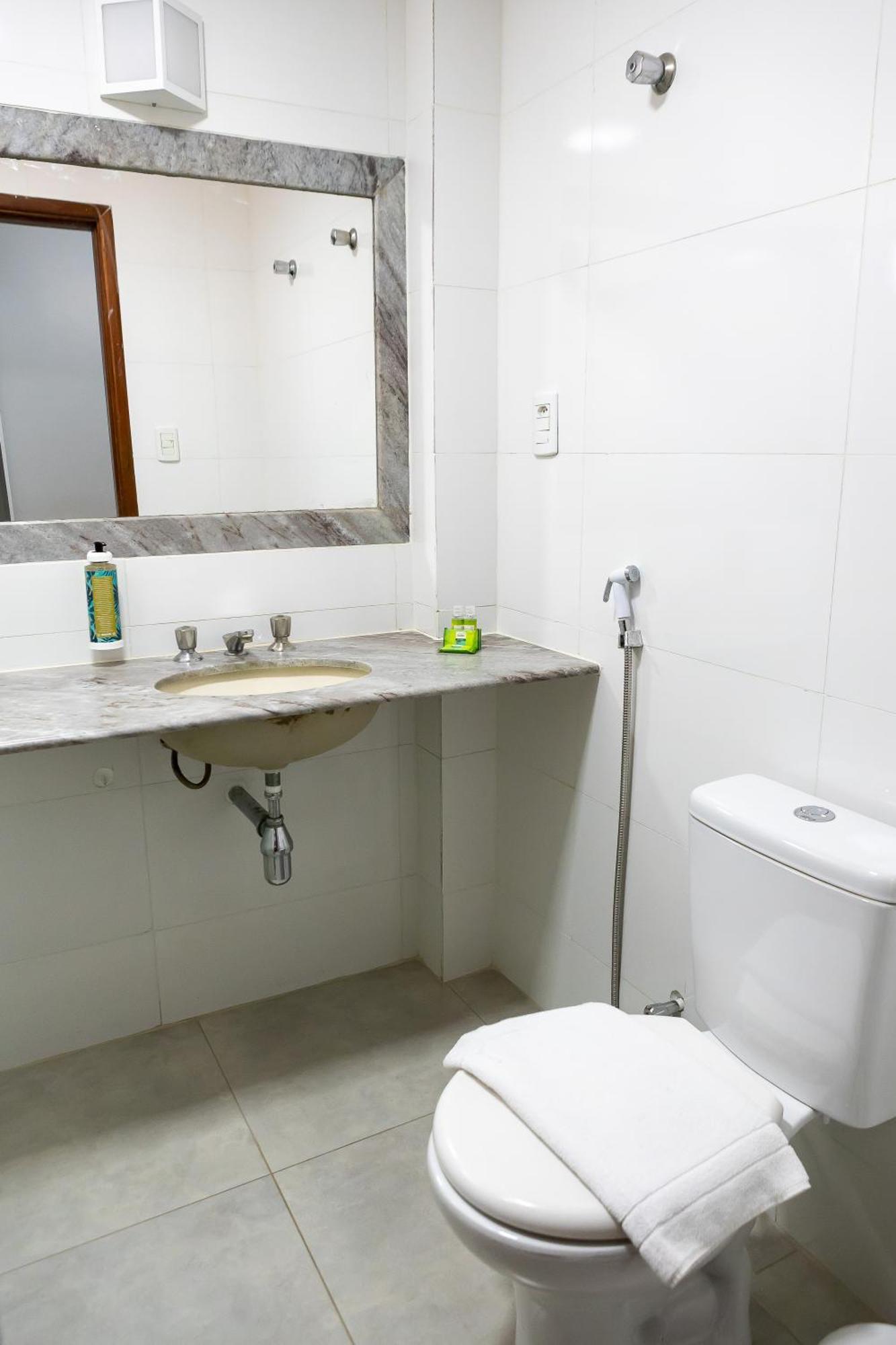 Allegro Hotel Goiania Bagian luar foto