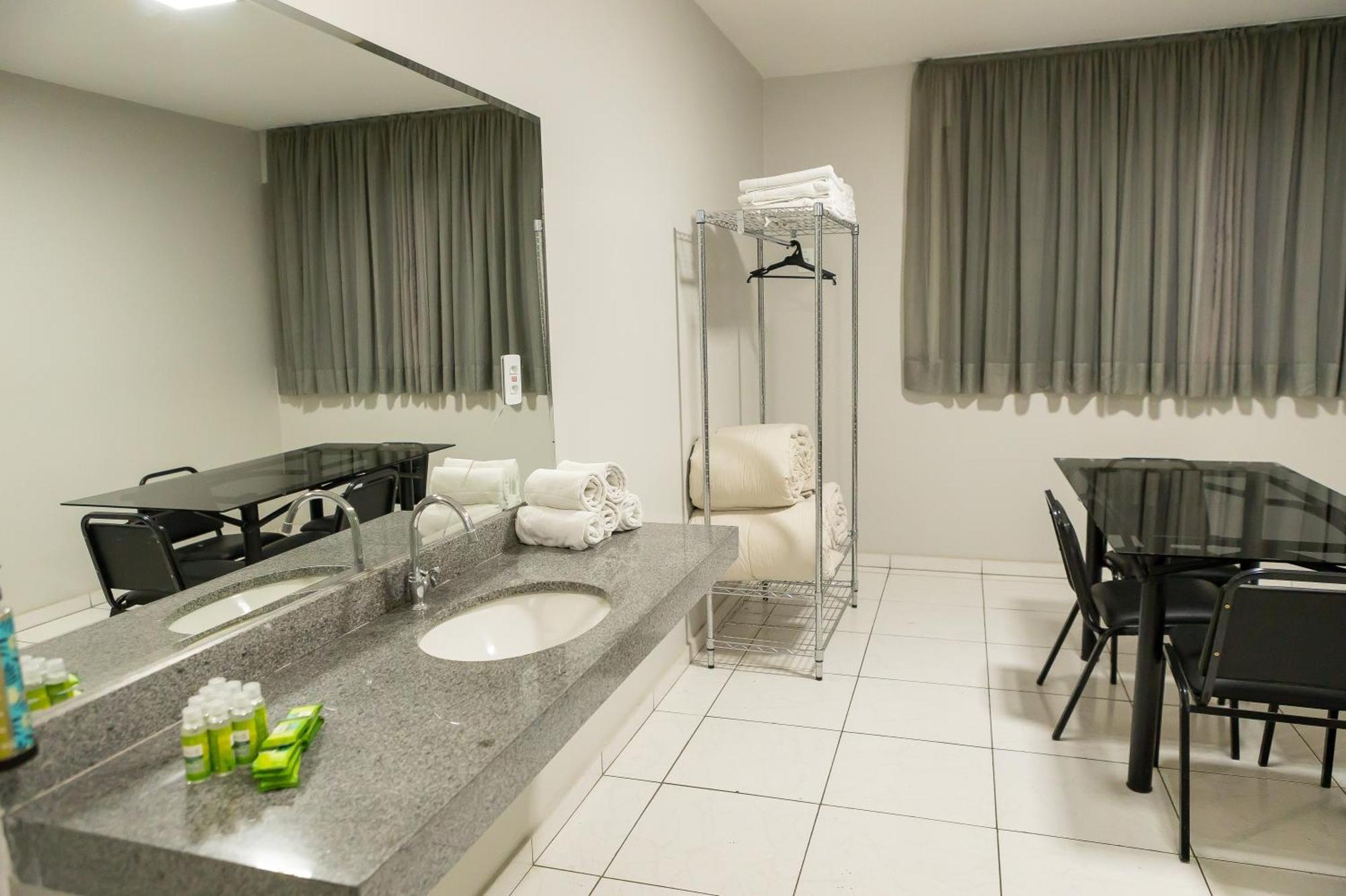 Allegro Hotel Goiania Bagian luar foto