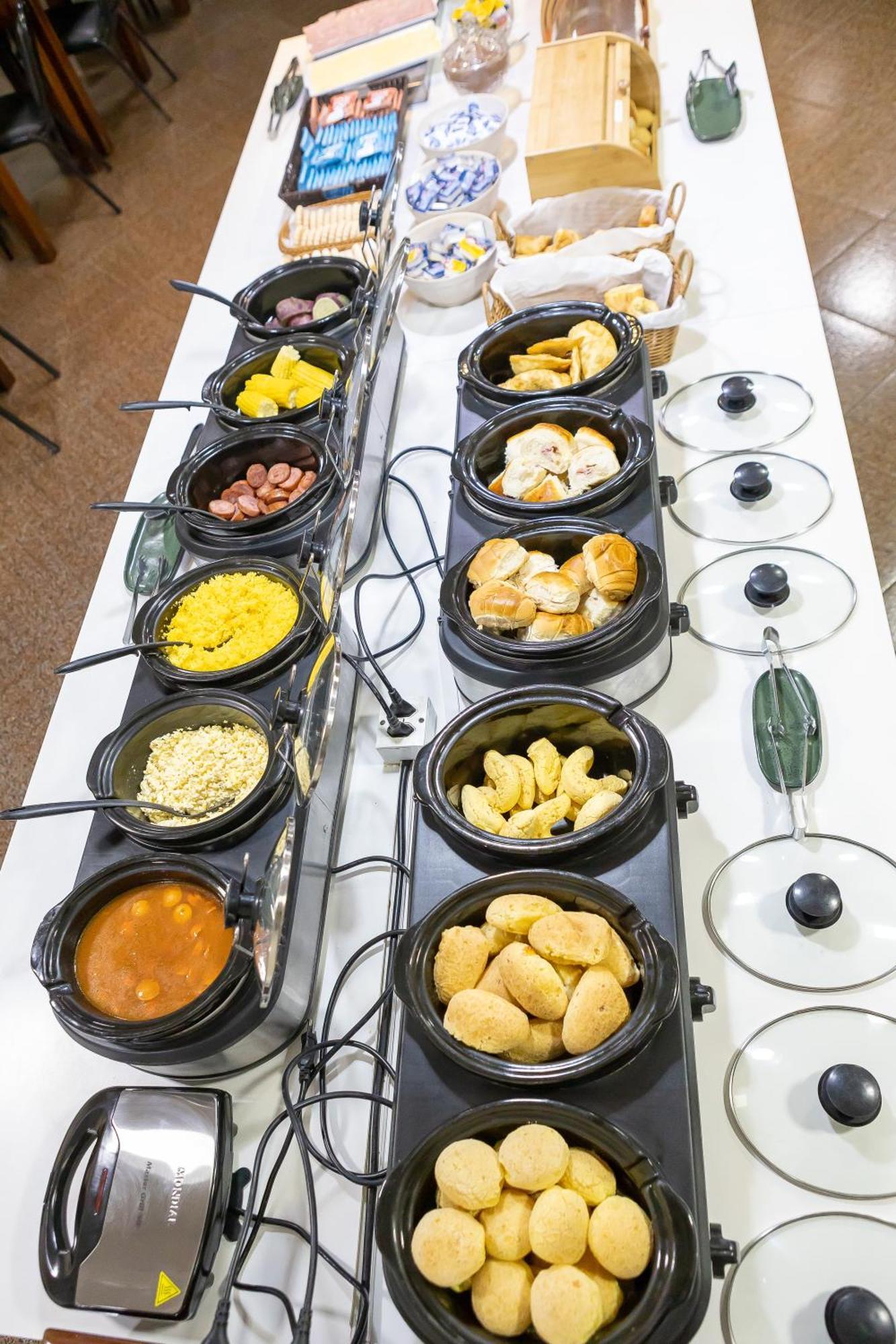 Allegro Hotel Goiania Bagian luar foto