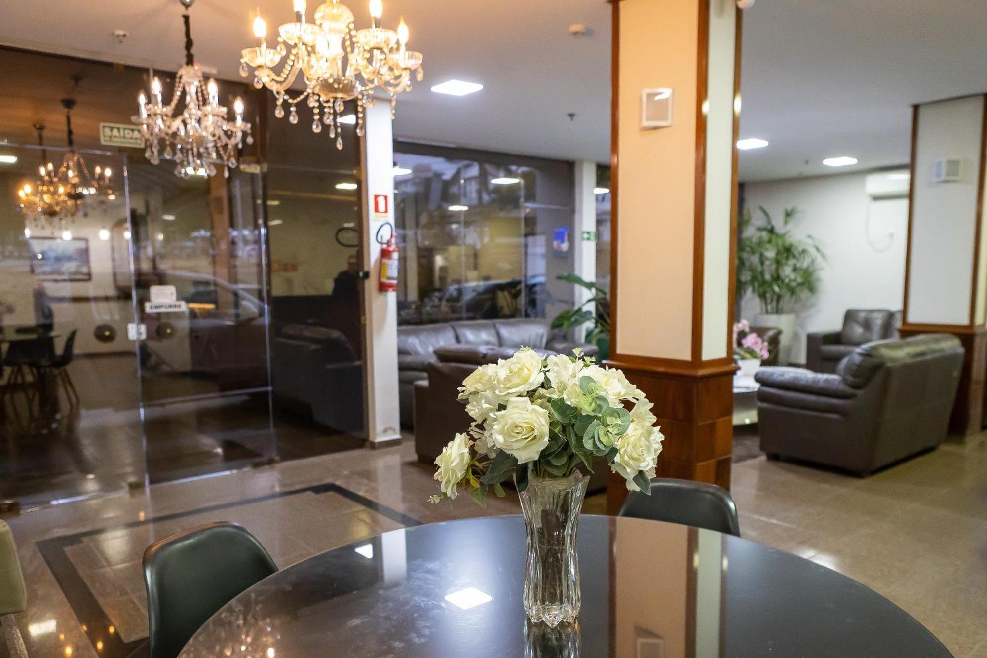 Allegro Hotel Goiania Bagian luar foto